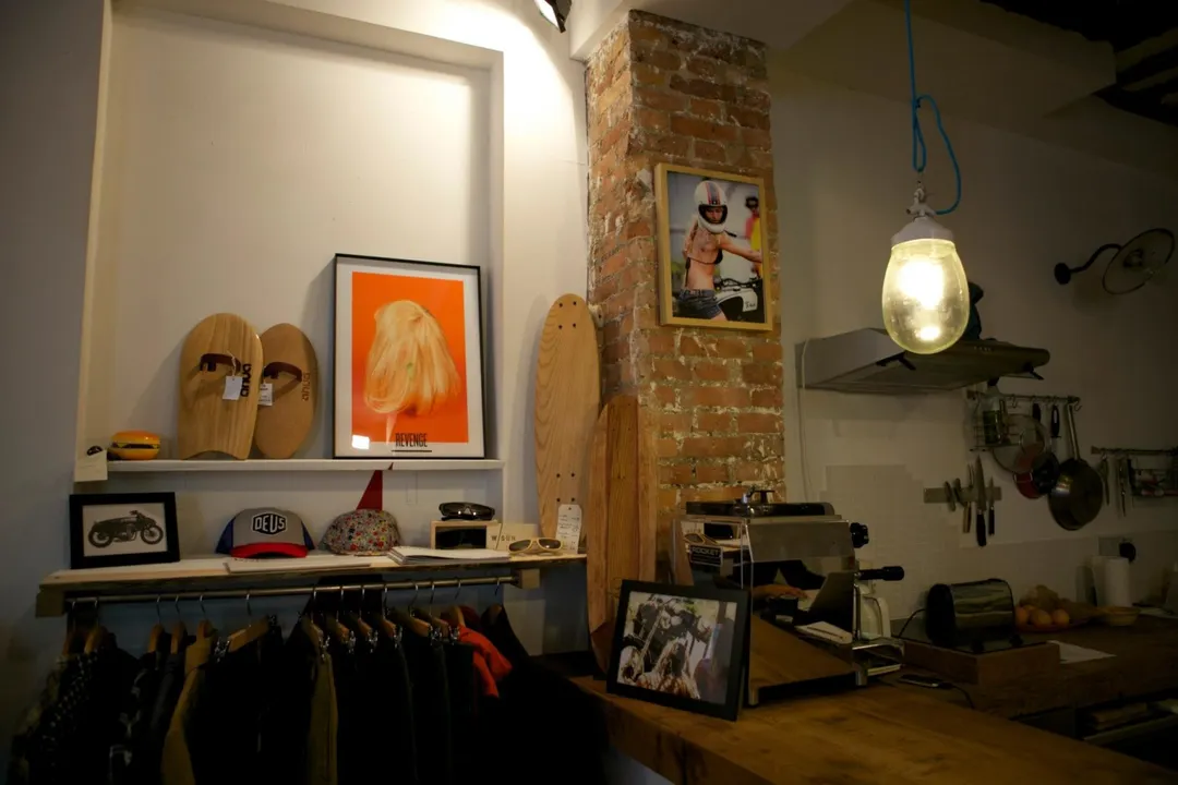 Wait Shop Paris