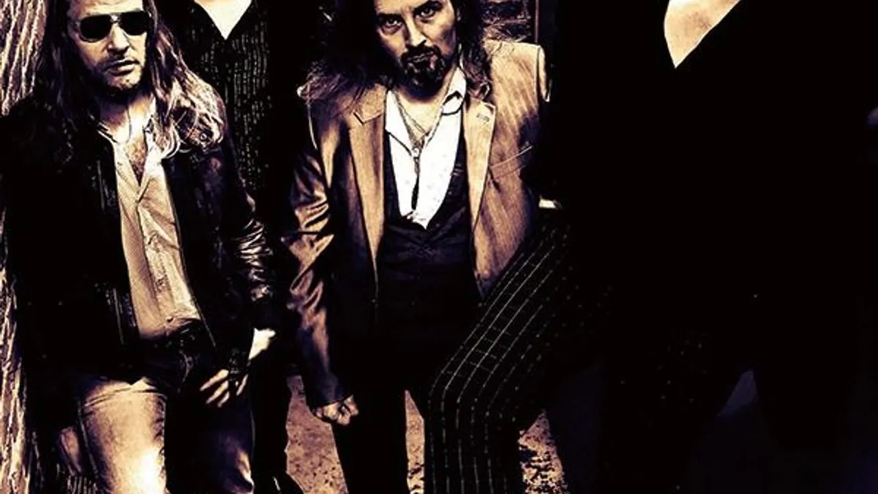 Fred Chapellier + Jesus Volt
