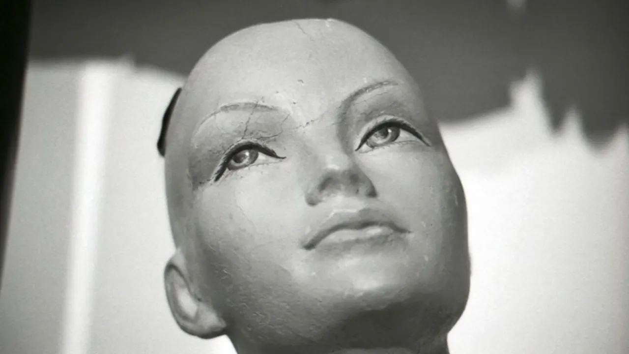CREEPY DOLLS