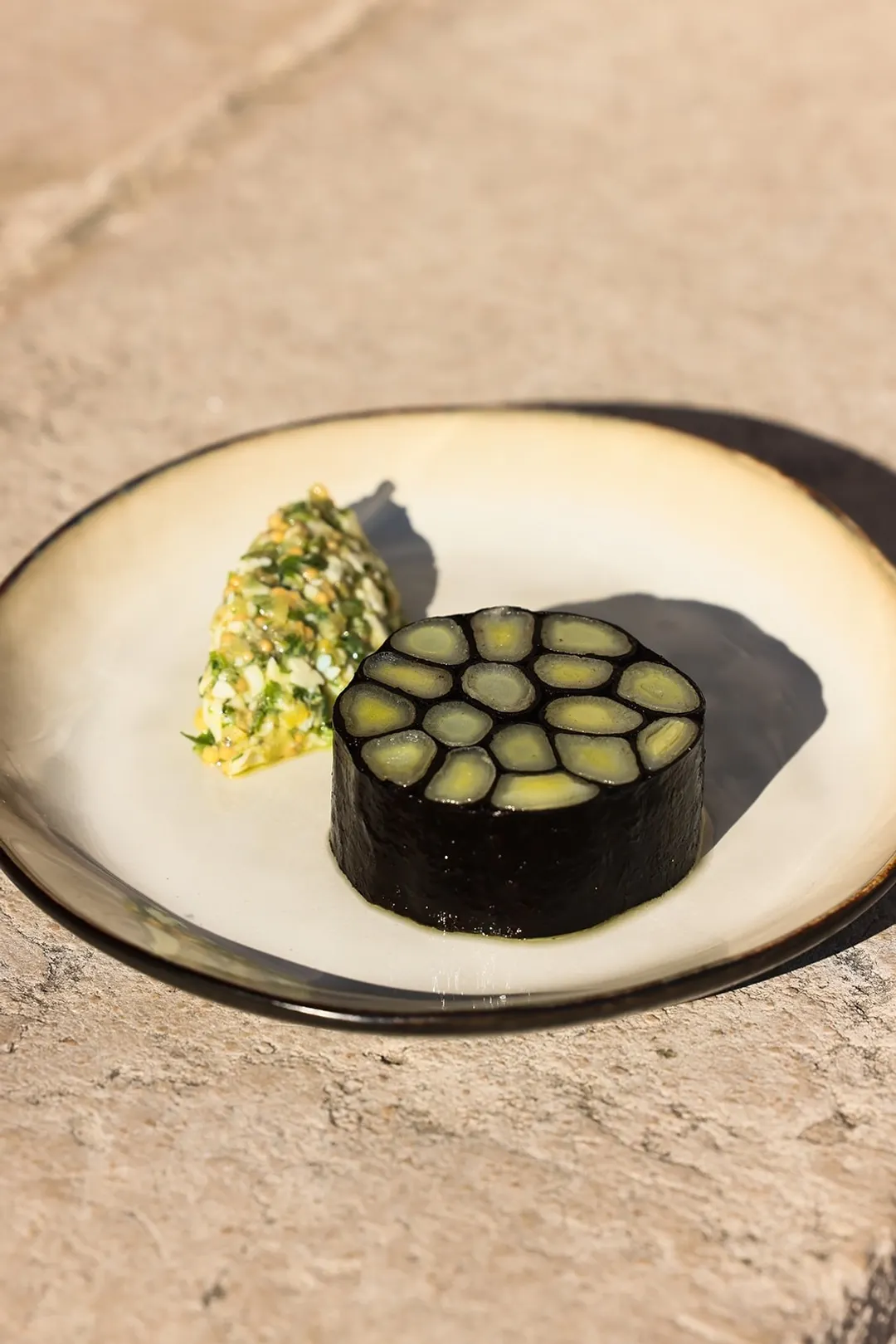 Les Petites Mains Restaurant Paris