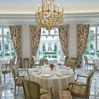 L'Hôtel Le Bristol