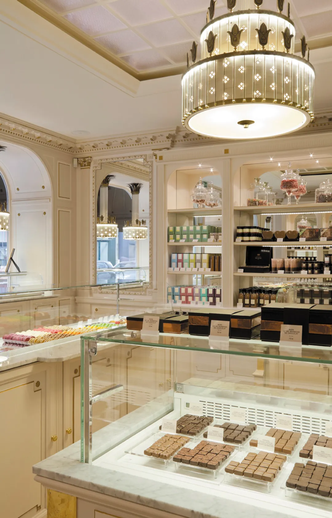 Angelina - Rive gauche Restaurant Shop Paris