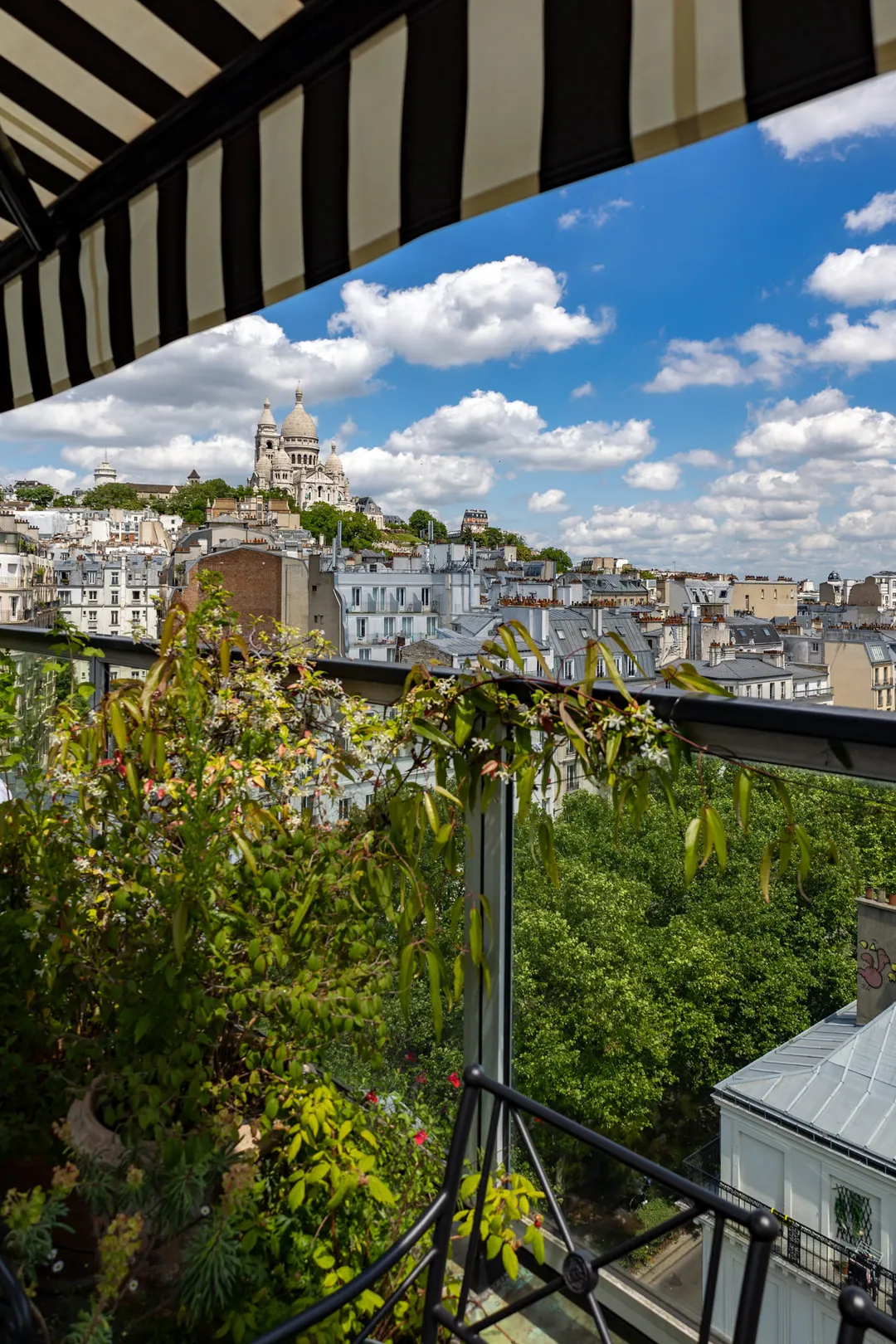 Maggie, restaurant de l'Hôtel Rochechouart Restaurant Paris