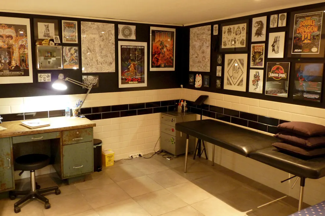 Landscape Tattoo Restaurant Shop Paris