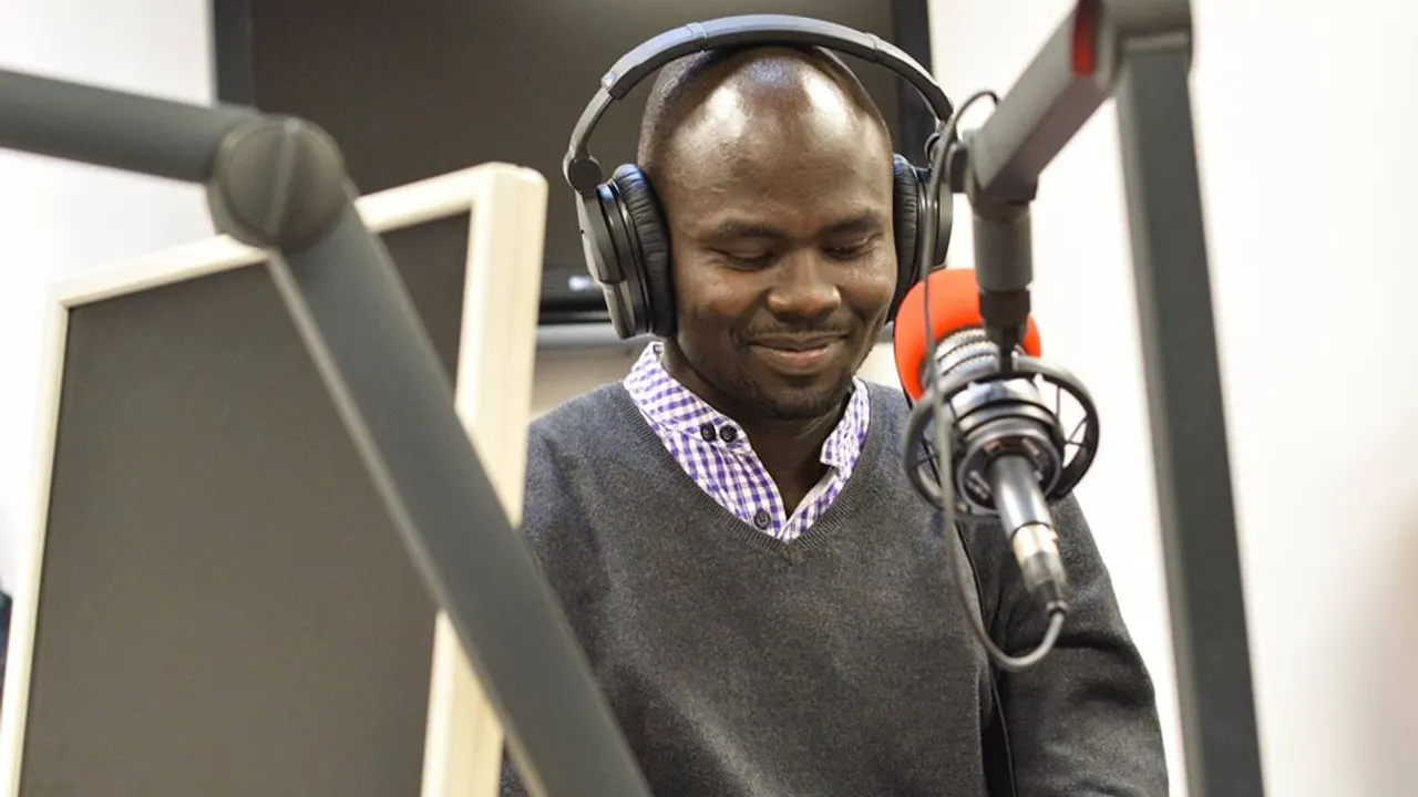 Séance d'écoute publique Radio Asfar Paris