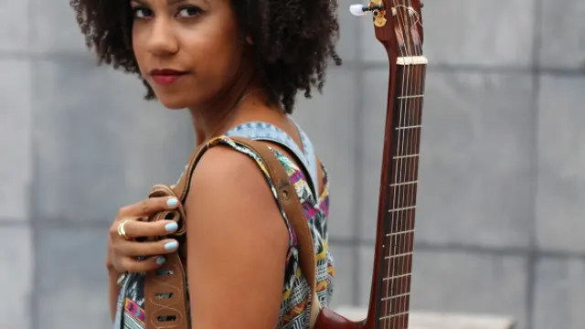 Miu Queiroz (Live) + Julien Lebrun