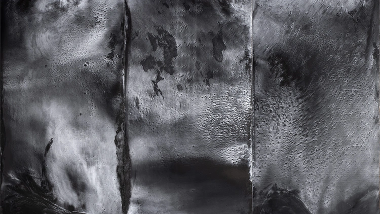 Exposition "Charbon" de Lydie Arickx
