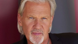Johnny Logan, Friends