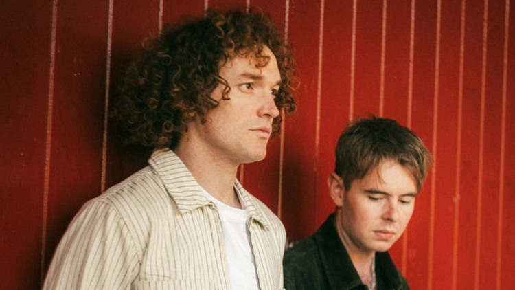 Seafret « 10 Year Anniversary of 'Tell Me It's Real' »