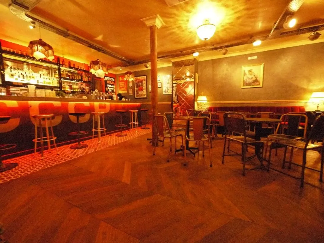 Le Kremlin Bar Paris