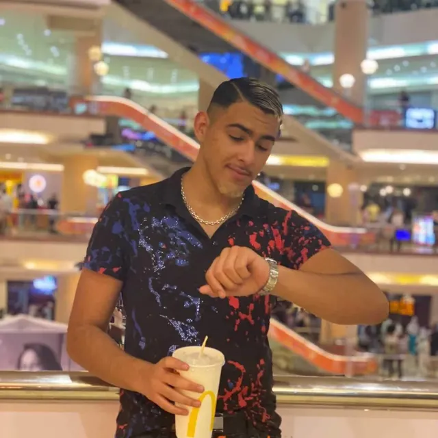 Rayan M
