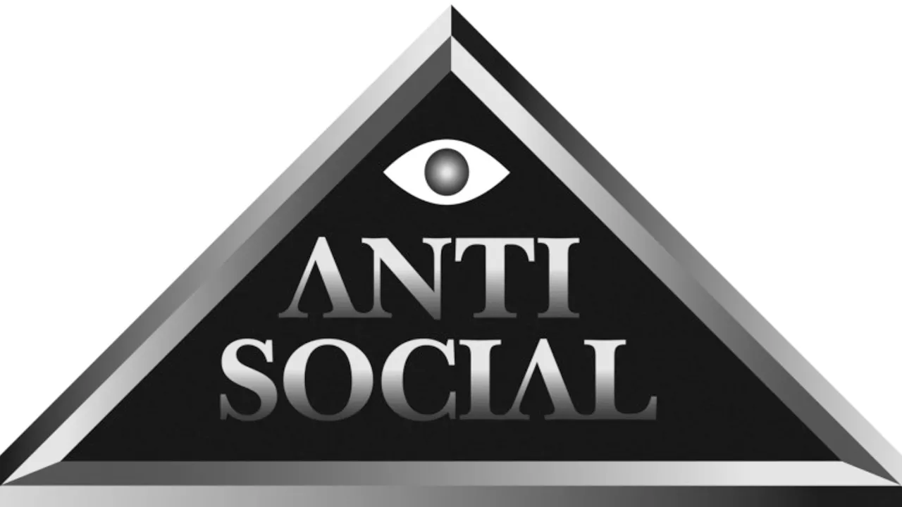 "TRAX / VOXPOP" FAIT SON ANTISOCIAL
