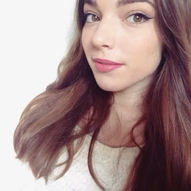 Clara V