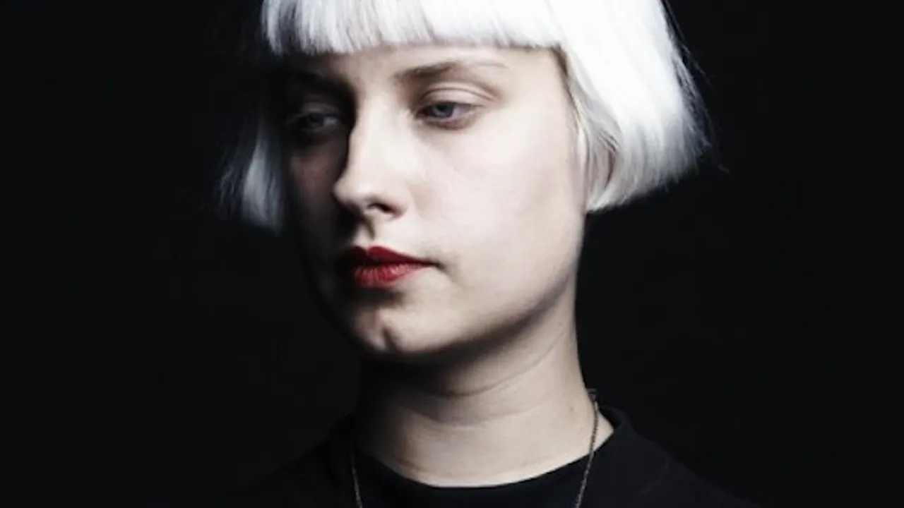 Molly Nilsson + Bernard & Edith en concert