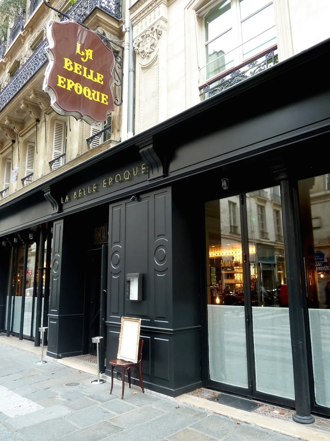 La Belle Epoque Restaurant Bar Paris