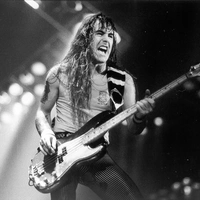 Steve Harris