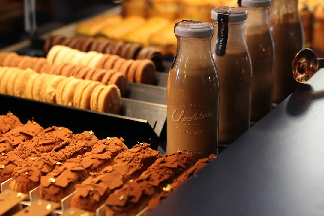 La Chocolaterie Cyril Lignac Restaurant Shop Paris