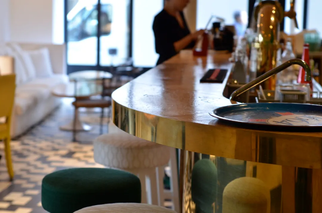 Le Wood Bar Restaurant Paris