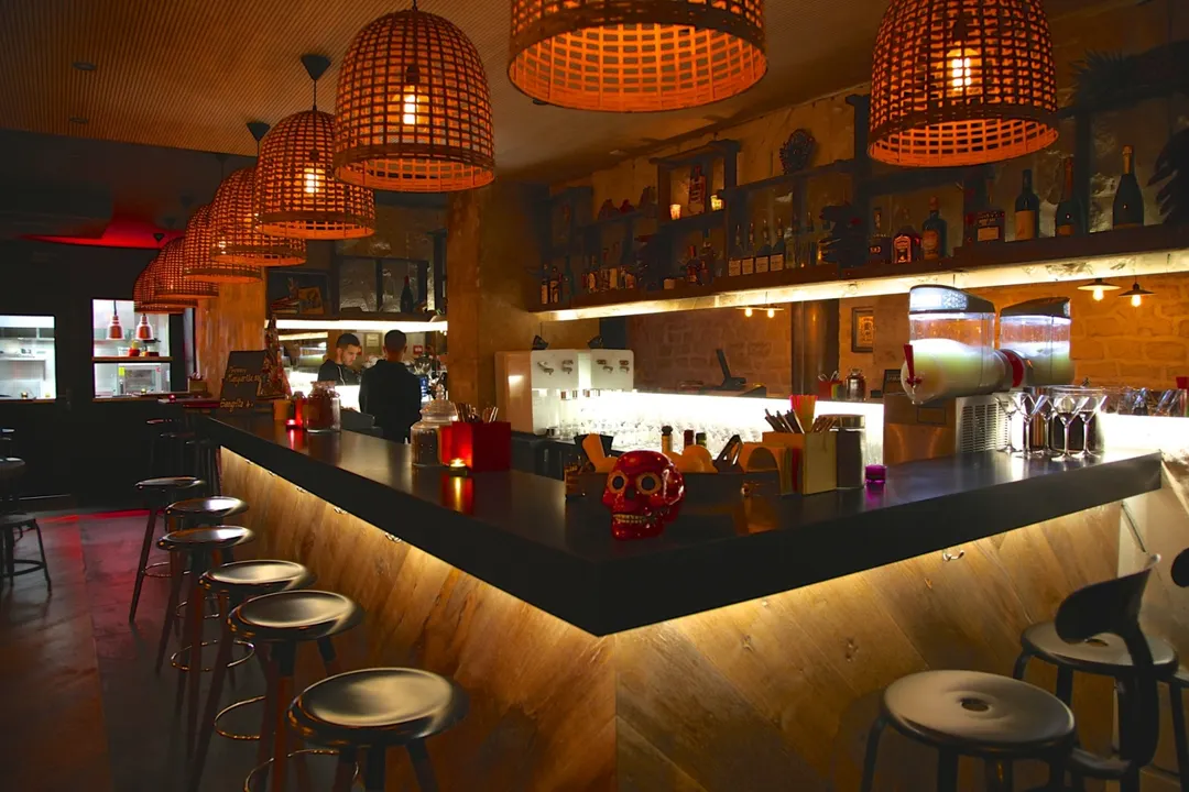 Luz Verde Bar Restaurant Paris