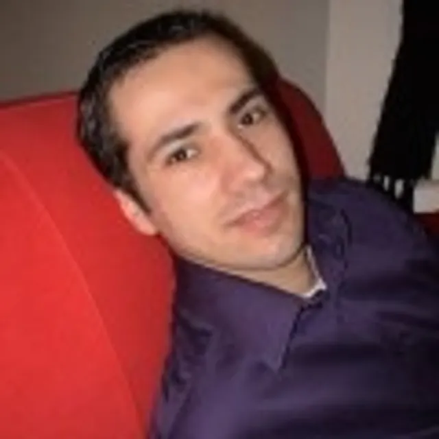 Nicolas B