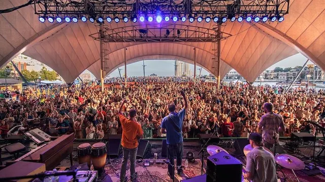 The Bridge en concert