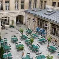 Café Cour