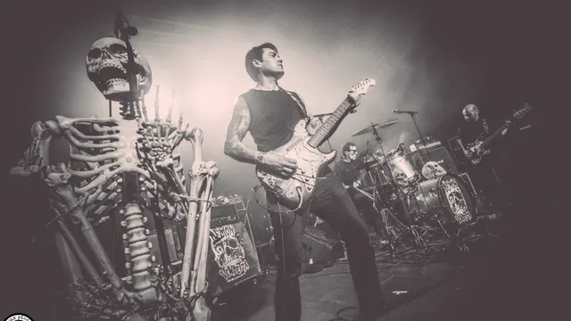 DEMON VENDETTA (Horror Surf) Dernière tournée ! +TEMPORARY (Hardcore 90s)