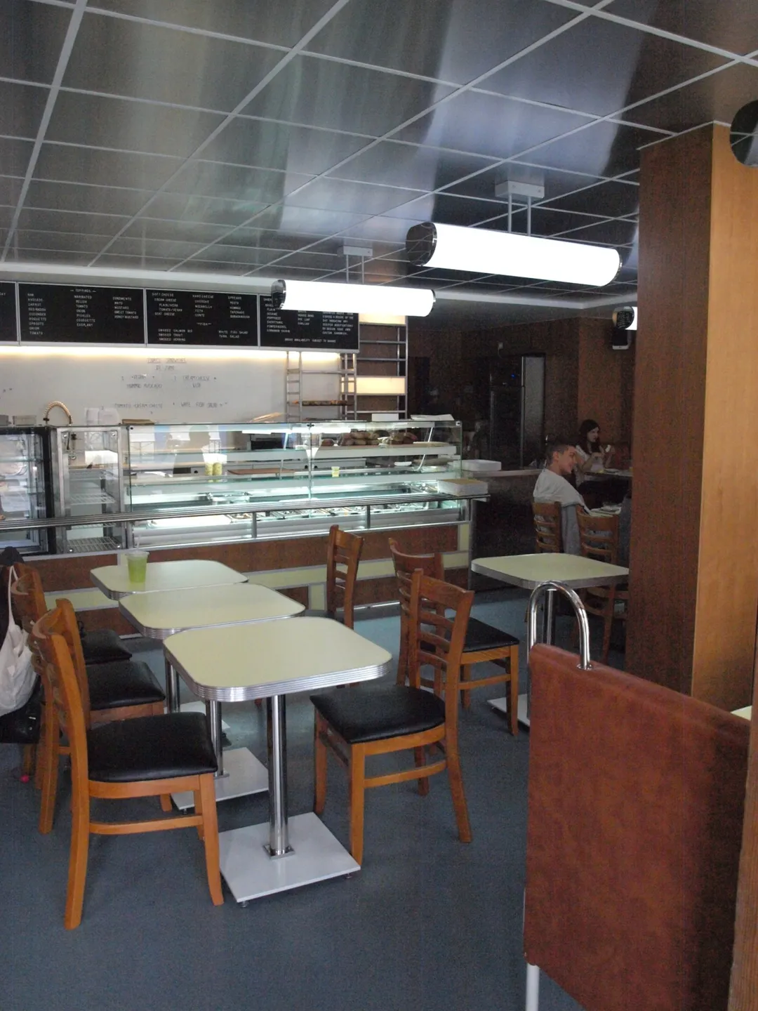Bob's Bake Shop Restaurant Shop Paris