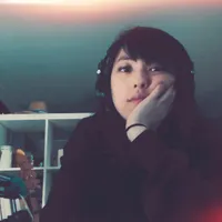 v i v