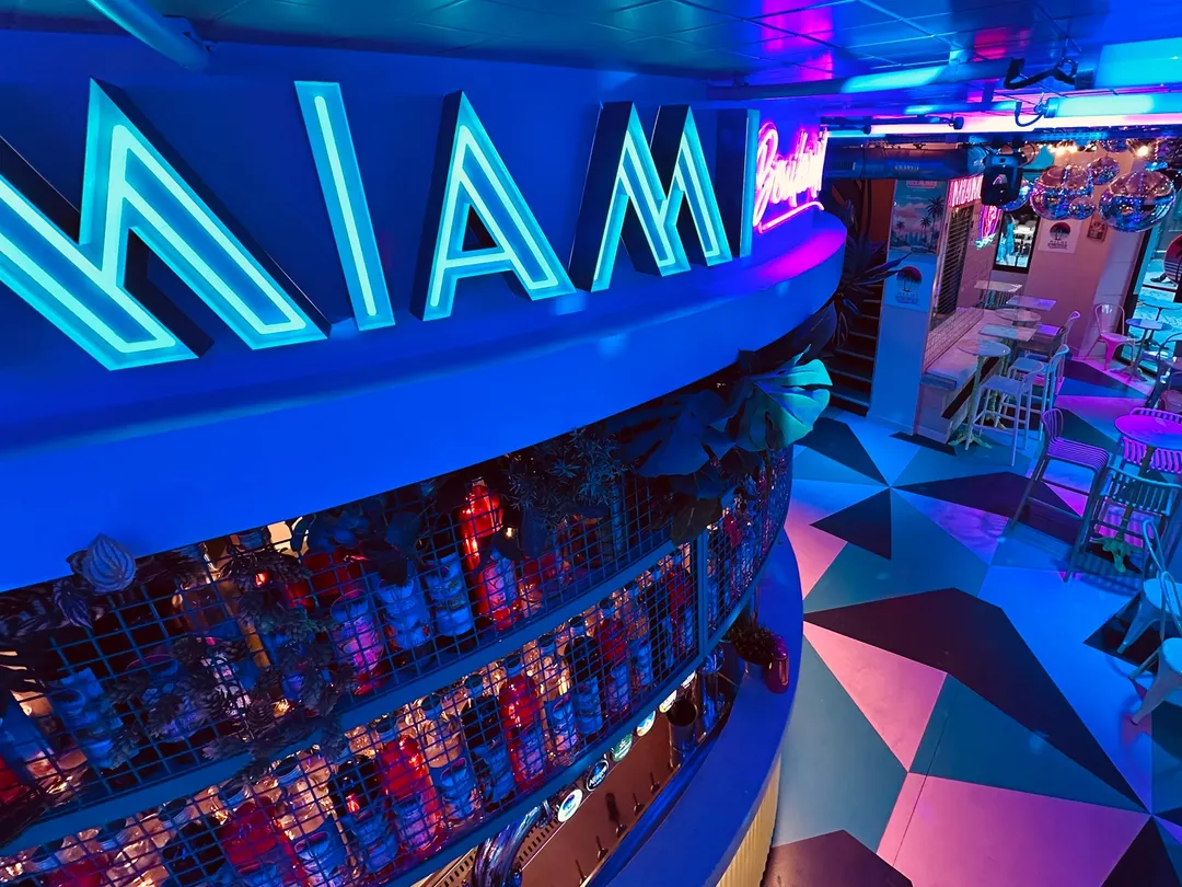 Miami Boulevard Bar Paris