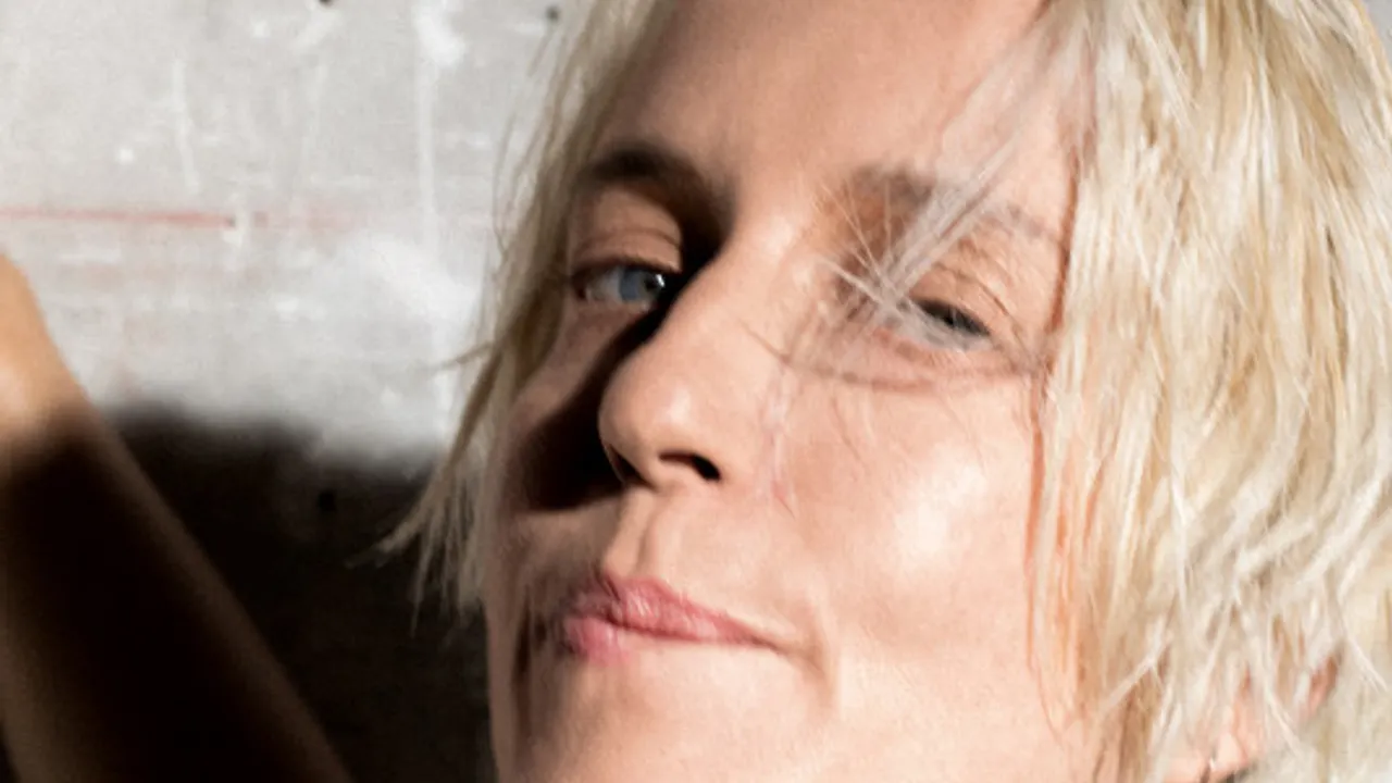 Jeanne Added - Another Place - Another Tour
