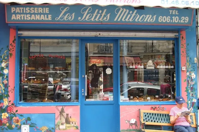 Les Petits Mitrons