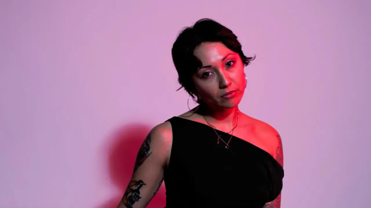 Sound Of Karmen : Peach