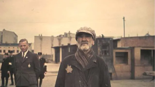 Exposition regards sur les ghettos