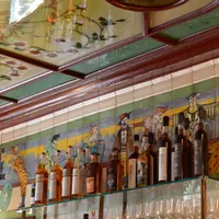 Clown Bar