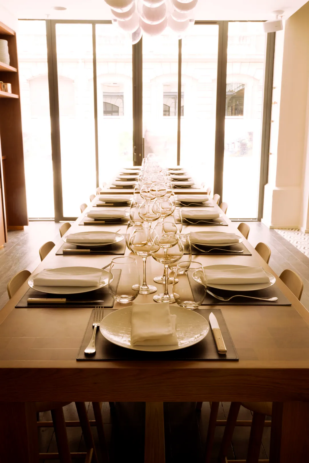 Lazare Restaurant Paris