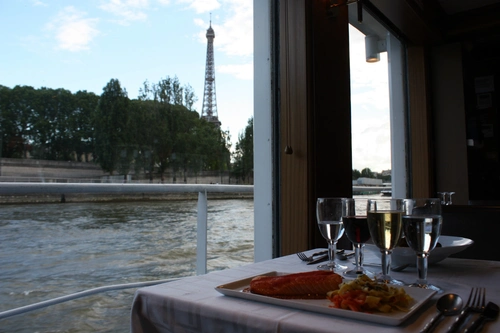 Le Capitaine Fracasse Restaurant Paris