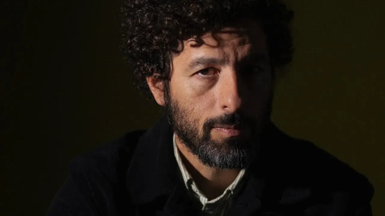 José González