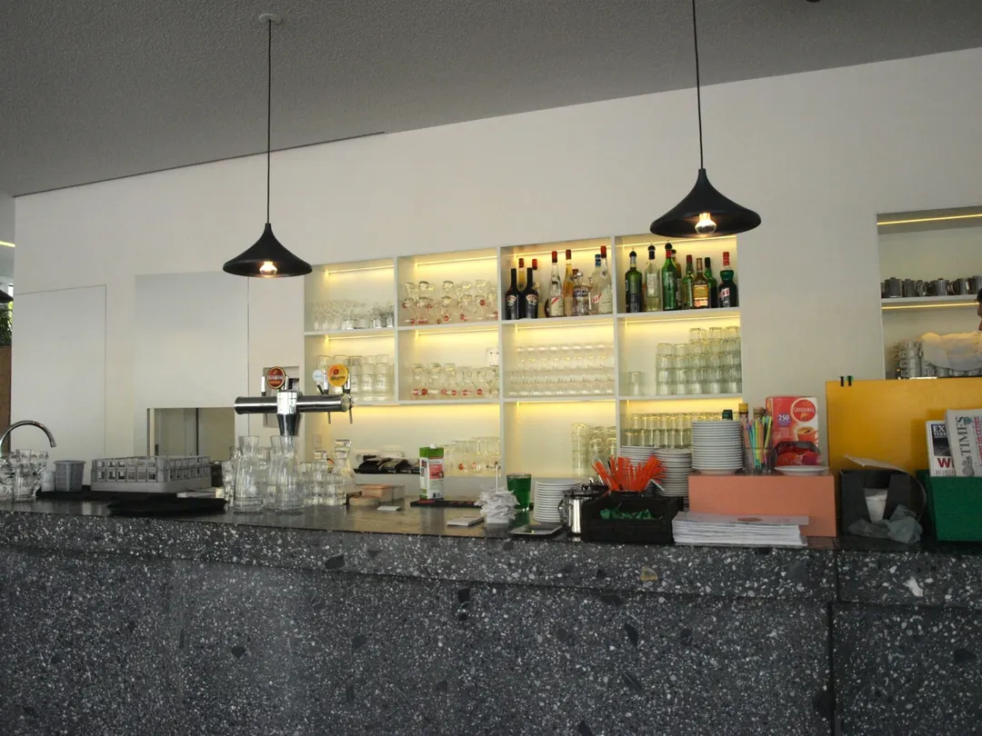 Le Café monde et médias Restaurant Bar Paris