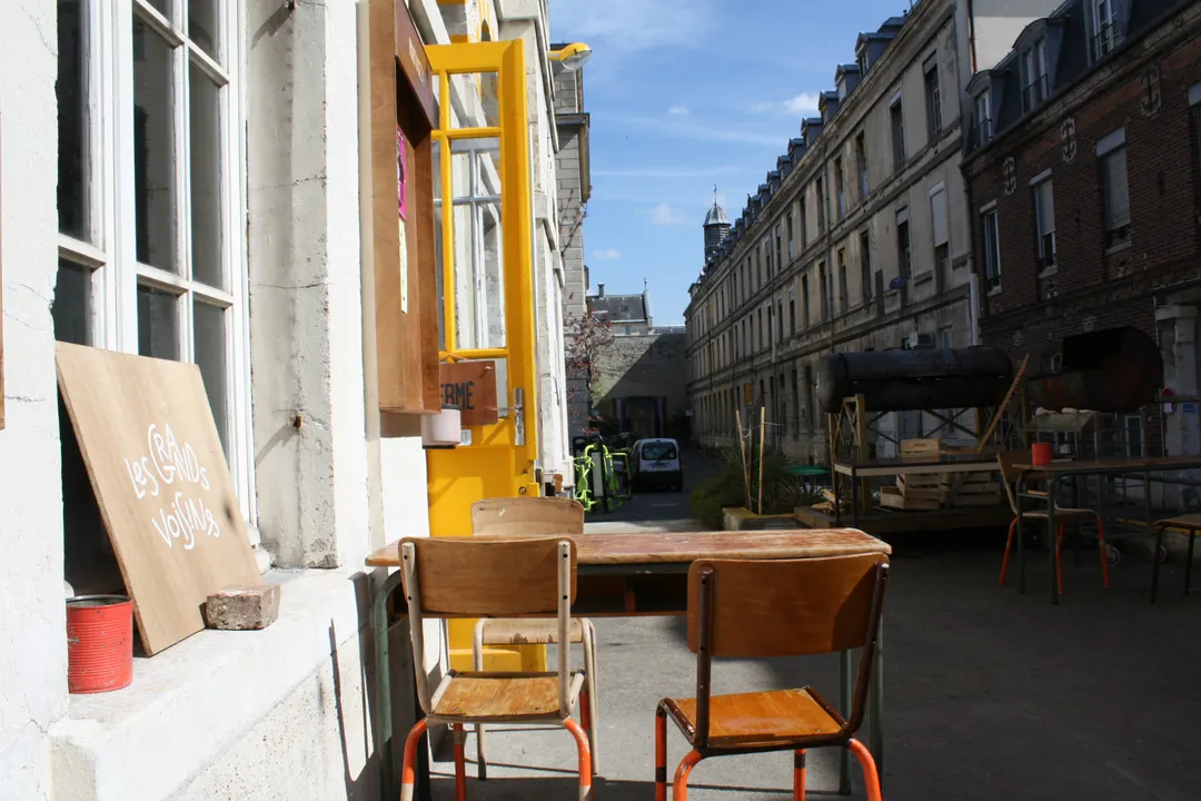 Les Grands Voisins Restaurant Galerie d'art Paris