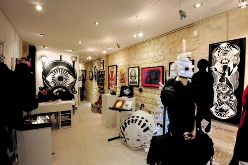 Akiza : La Galerie Galerie d'art Paris