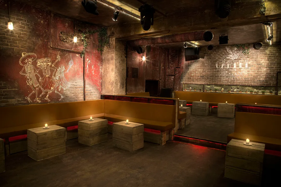 Cartel Club Club Paris
