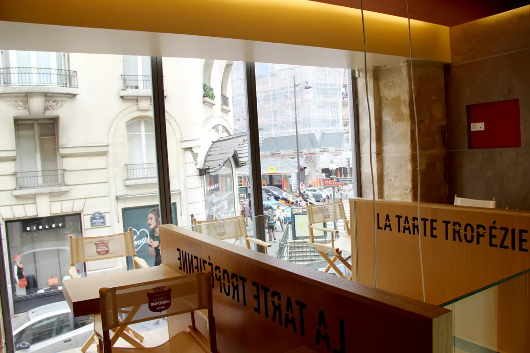 La Tarte Tropézienne Restaurant Shop Paris