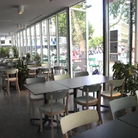 Le Café monde et médias