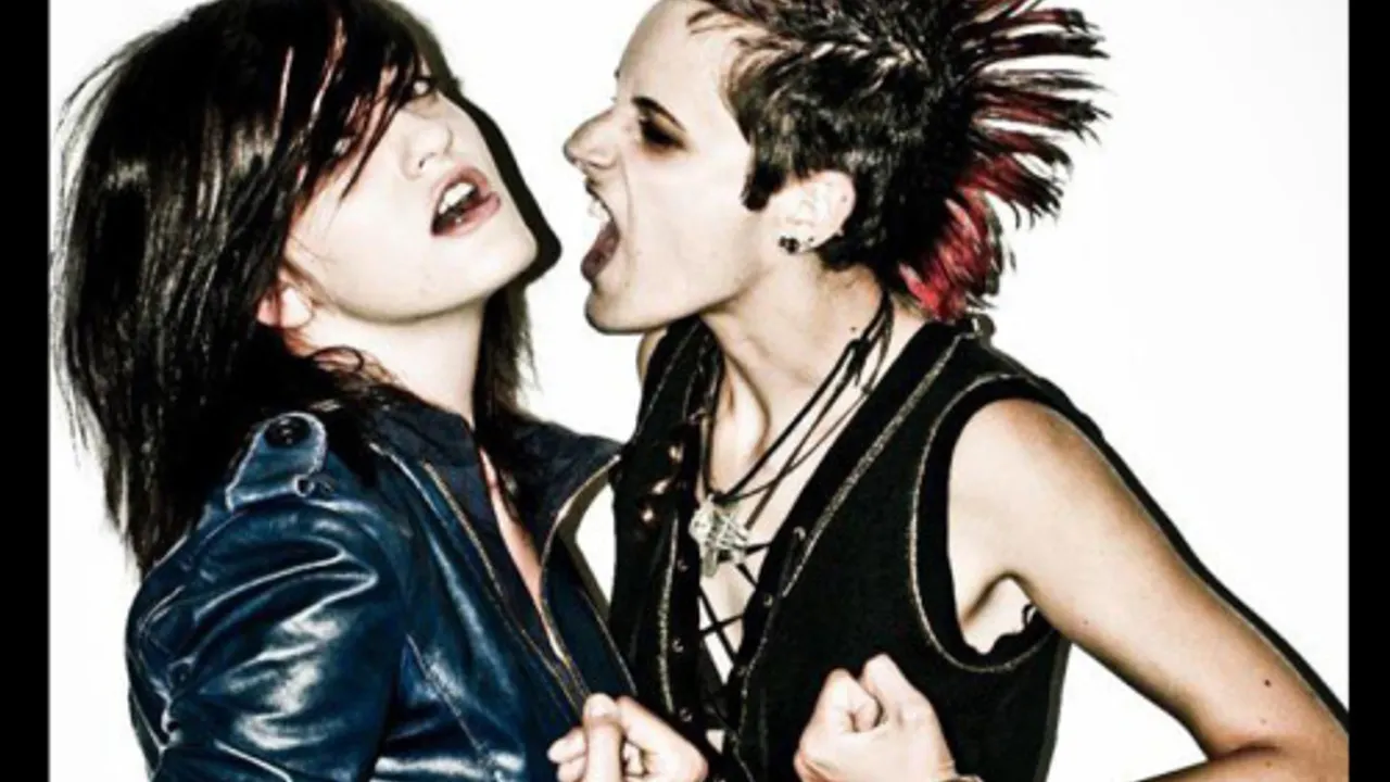 Livingstone + Jina