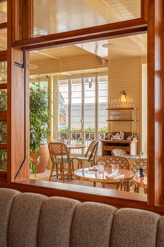 Public House Restaurant Paris