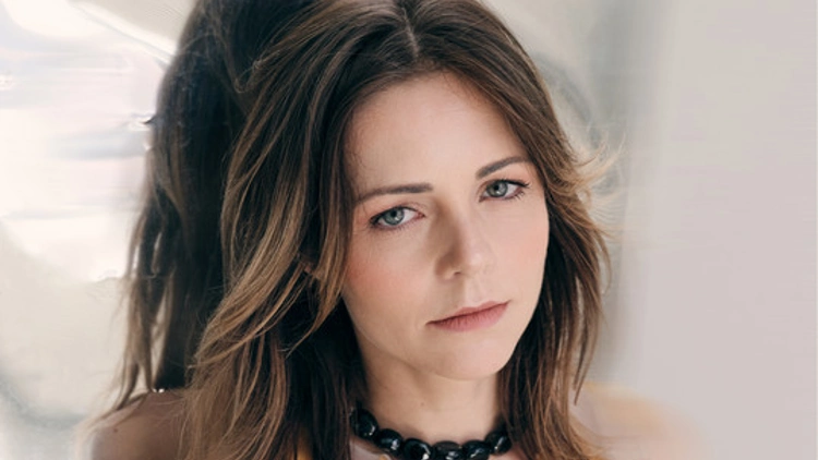 Club — Apero Notturno: Sarah Wild, Pontcho