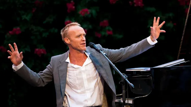 Stef Bos met groot orkest (Olv Dirk Brossé)