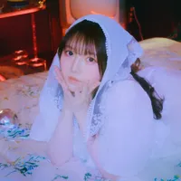 Momo Asakura