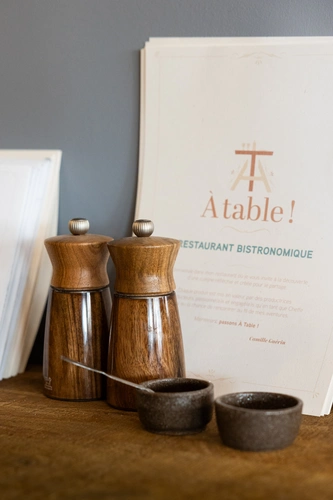 À Table Restaurant Paris